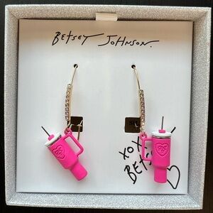 NWT Betsey Johnson Stanley Tumbler Inspired Pink Drop Earrings w/Cubic Zirconia